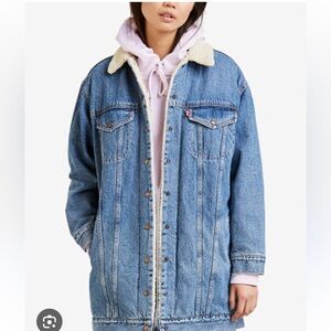 Levi’s Sherpa lined long trucker Jean jacket
